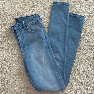Abercrombie Jeans - High Rise, Super Skinny
